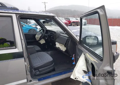 2001 Jeep Cherokee Sport from USA, damaged, VIN 1J4FT48S91L518522